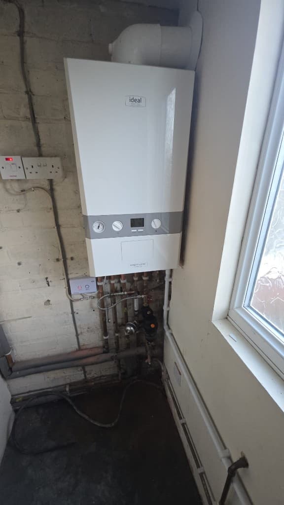 Ideal combi boiler installed by Gas Safe engineer in Mexborough