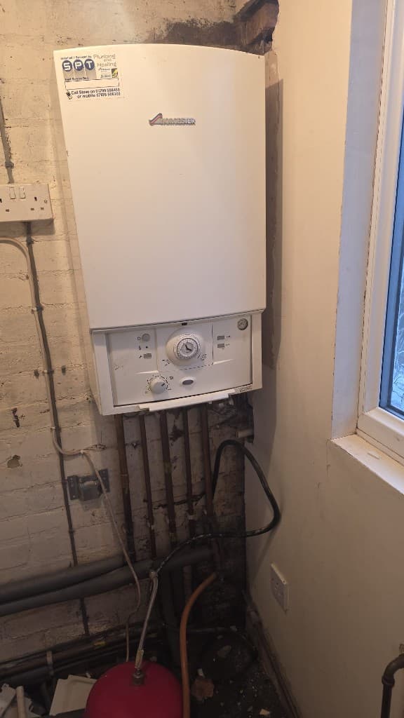 Worcester boiler fitted by Gas Safe registered engineer